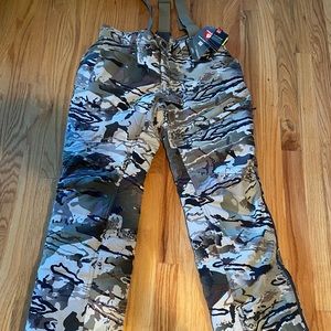 UA-Storm Grit Barren Camo Extreme Season. Sz M